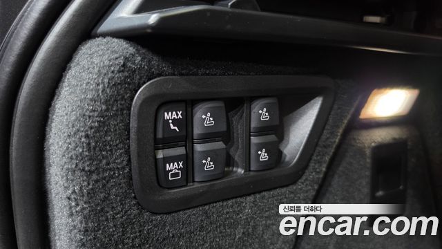 BMW X7 2021 — photo 34