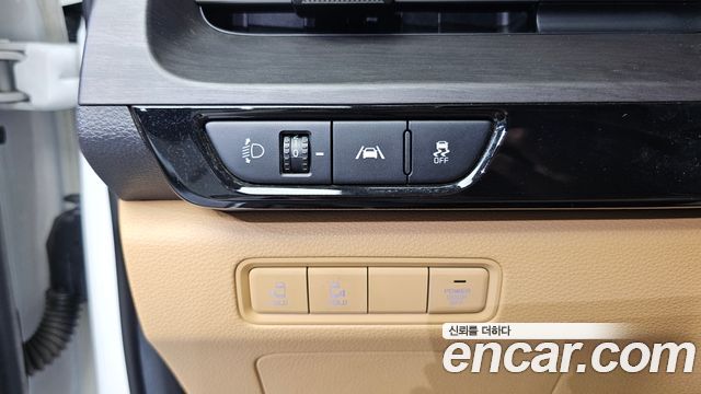 Kia Canival 2023 — photo 20