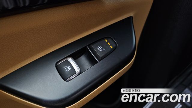 Kia Canival 2023 — photo 30