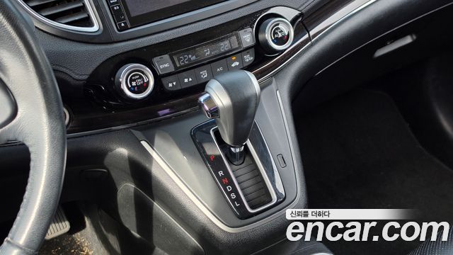 Honda CR-V 2015 — photo 9