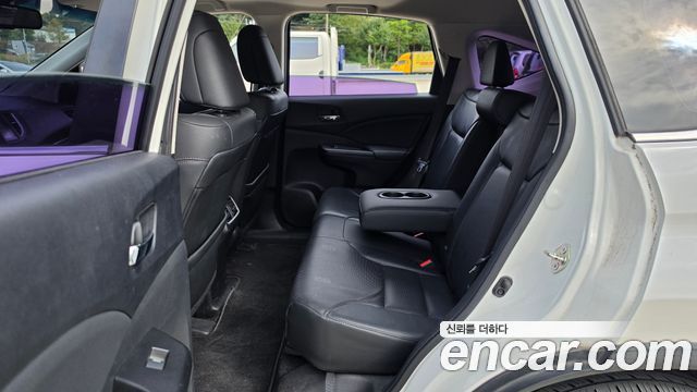 Honda CR-V 2015 — photo 11