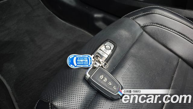 Ford Mustang 2020 — photo 21