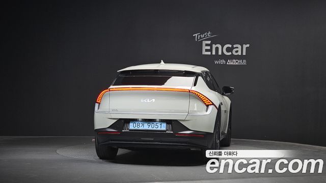 Kia EV6 2023 — photo 4