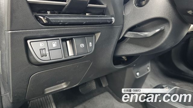 Kia EV6 2023 — photo 24