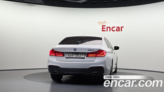 BMW 5-Series 2018 — photo 4