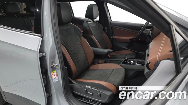 Volkswagen ID.4 2023 — photo 16
