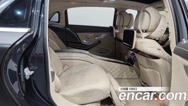 Mercedes-Benz S-Class 2016 — photo 12