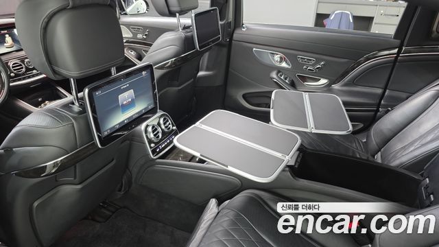 Mercedes-Benz S-Class 2016 — photo 12