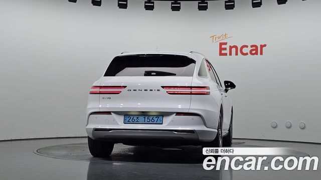 Genesis GV70 2022 — photo 4