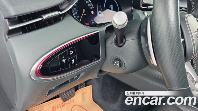 Genesis GV70 2022 — photo 20