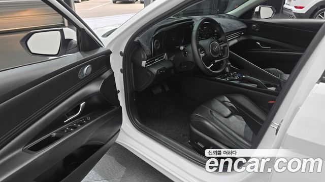 Hyundai AVANTE 2023 — photo 10