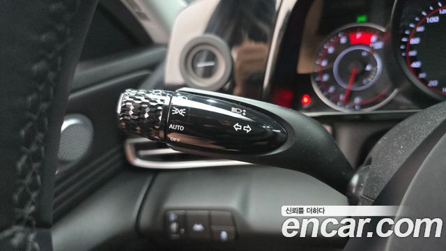 Hyundai AVANTE 2023 — photo 16