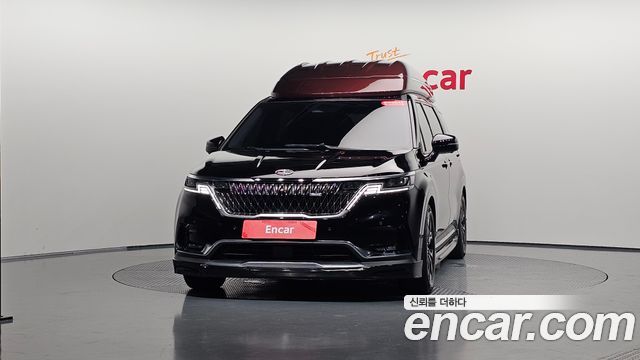 Kia Canival 2021 — photo 3