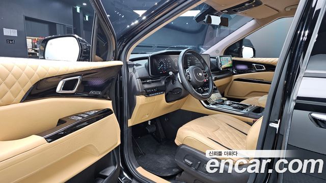 Kia Canival 2021 — photo 13