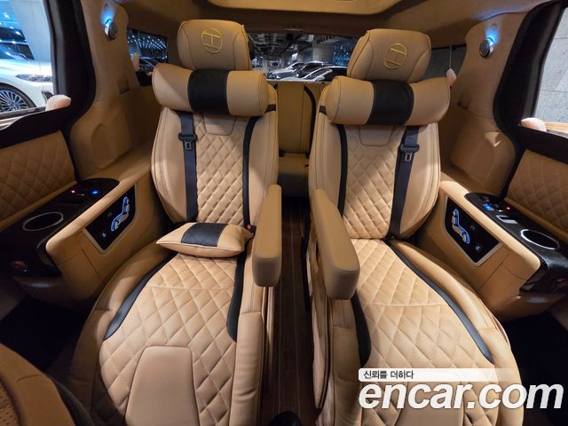 Kia Canival 2021 — photo 17