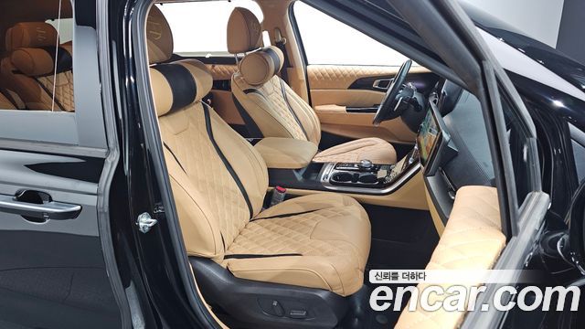Kia Canival 2021 — photo 16
