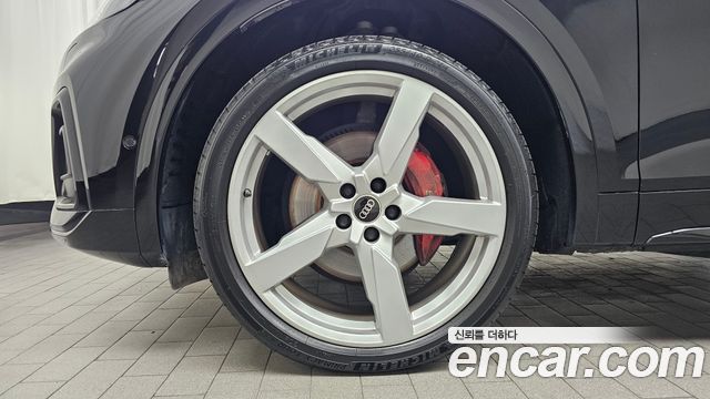 Audi SQ5 2023 — photo 5
