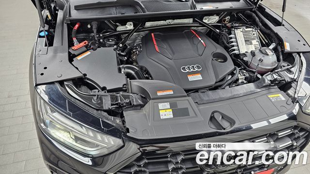Audi SQ5 2023 — photo 6