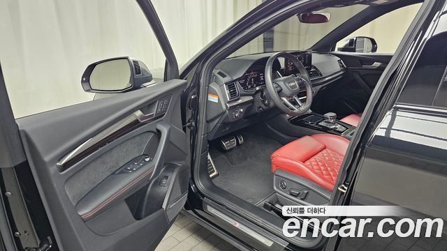 Audi SQ5 2023 — photo 13