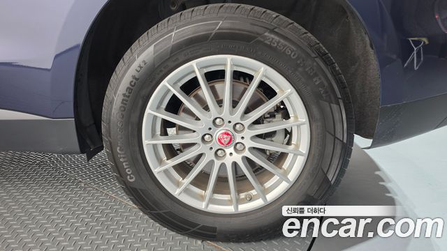 Jaguar F-PACE 2018 — photo 7