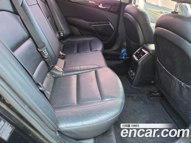 Kia K7 2018 — photo 8