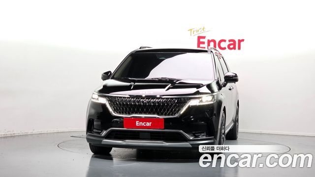 Kia Canival 2023 — photo 3