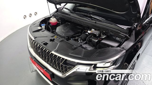 Kia Canival 2023 — photo 6