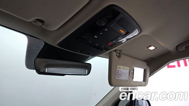 Kia Canival 2023 — photo 25