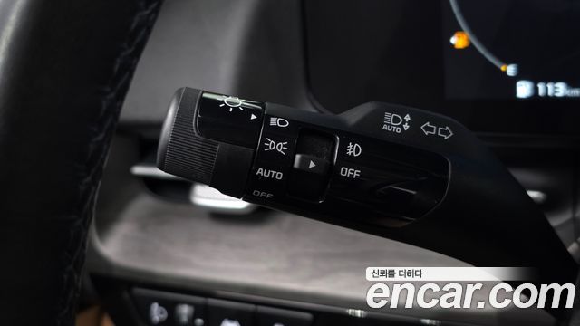 Kia Canival 2023 — photo 27
