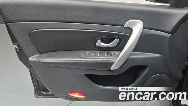Renault Korea SM5  2018 — photo 14