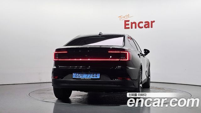 Polestar Polestar 2 2022 — photo 4