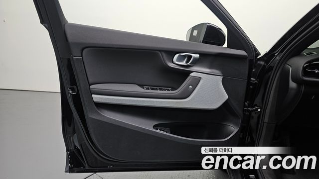 Polestar Polestar 2 2022 — photo 14