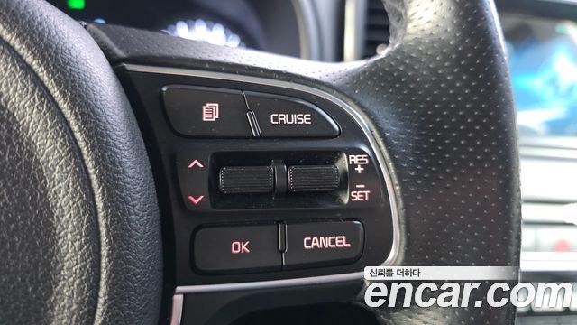Kia Sportage 2016 — photo 13