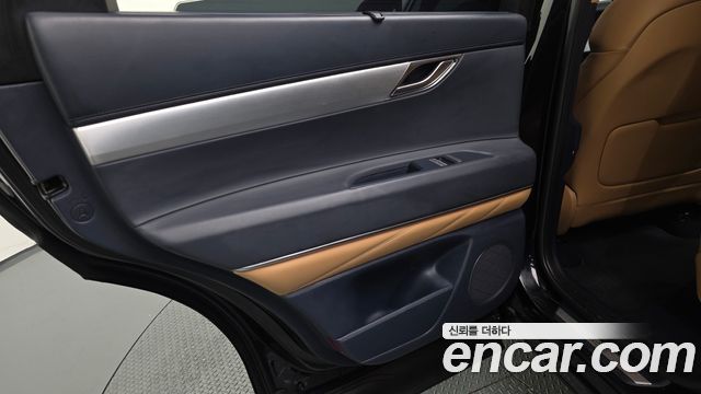 Genesis GV80 2021 — photo 15