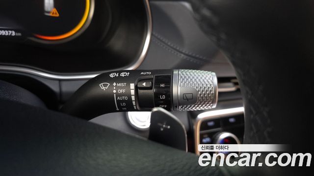 Genesis GV80 2021 — photo 28