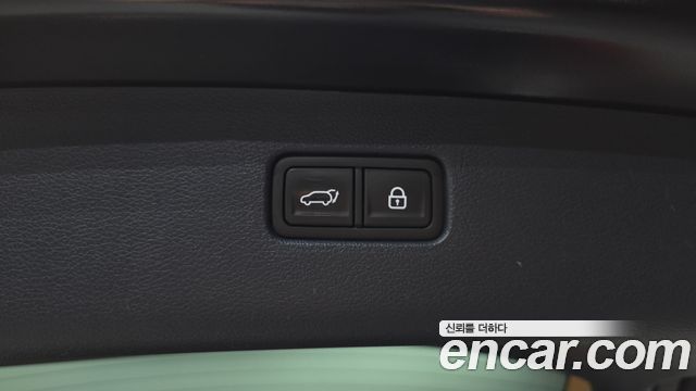 Genesis GV80 2021 — photo 33