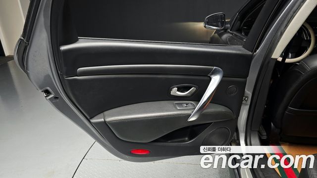 Renault Korea SM7 2016 — photo 15