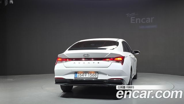 Hyundai AVANTE 2022 — photo 4
