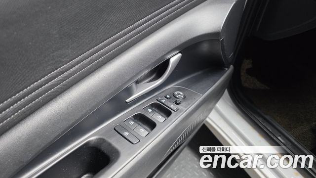 Hyundai AVANTE 2022 — photo 14