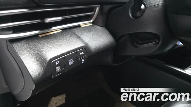 Hyundai AVANTE 2022 — photo 15