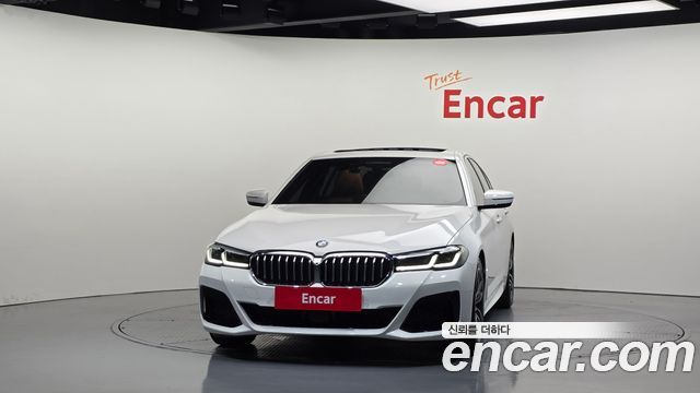 BMW 5-Series 2021 — photo 3