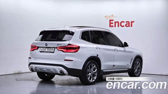 BMW X3 2018 — photo 2