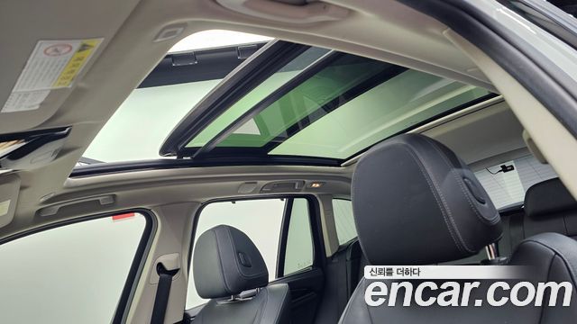 BMW X3 2018 — photo 25