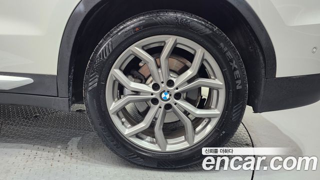 BMW X3 2018 — photo 7
