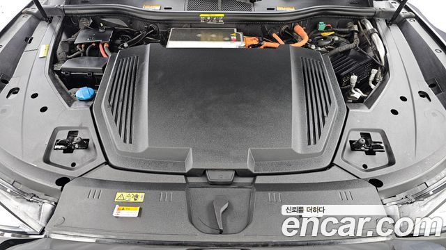 Audi e-tron 2021 — photo 6