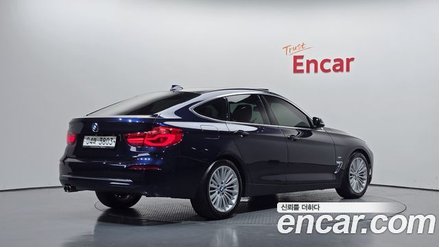 BMW Gran Turismo 2018 — photo 2