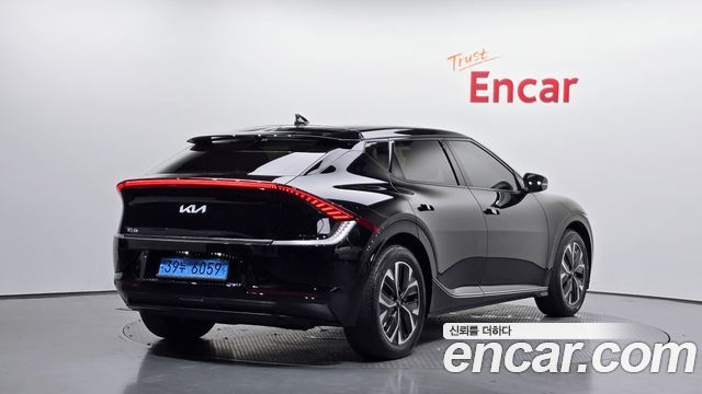 Kia EV6 2022 — photo 2