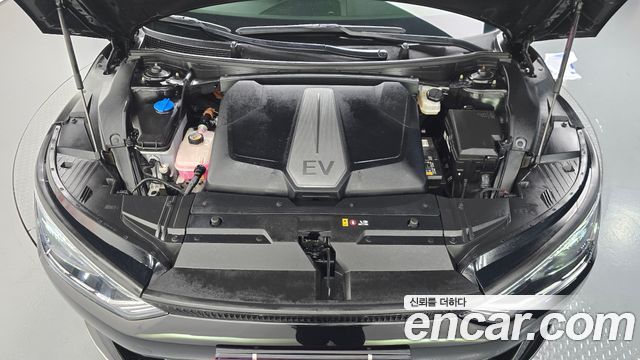 Kia EV6 2022 — photo 6