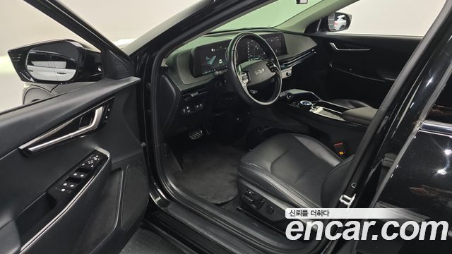 Kia EV6 2022 — photo 10