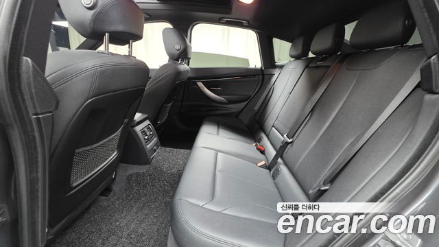 BMW Gran Turismo 2020 — photo 12